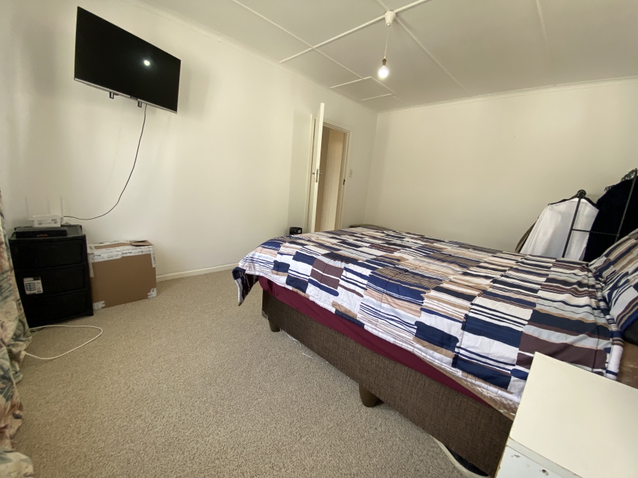 To Let 3 Bedroom Property for Rent in Kidds Beach Eastern Cape